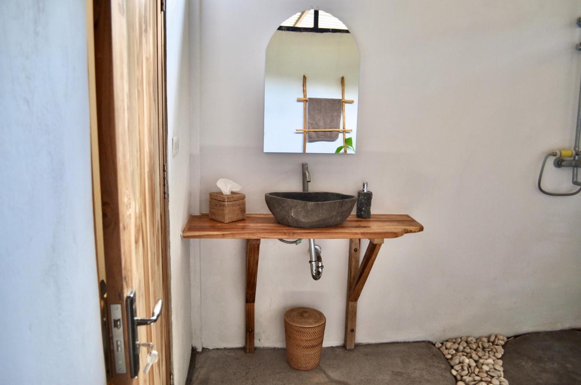 Ripbowl Guest House Selong Belanak Zewnętrze zdjęcie